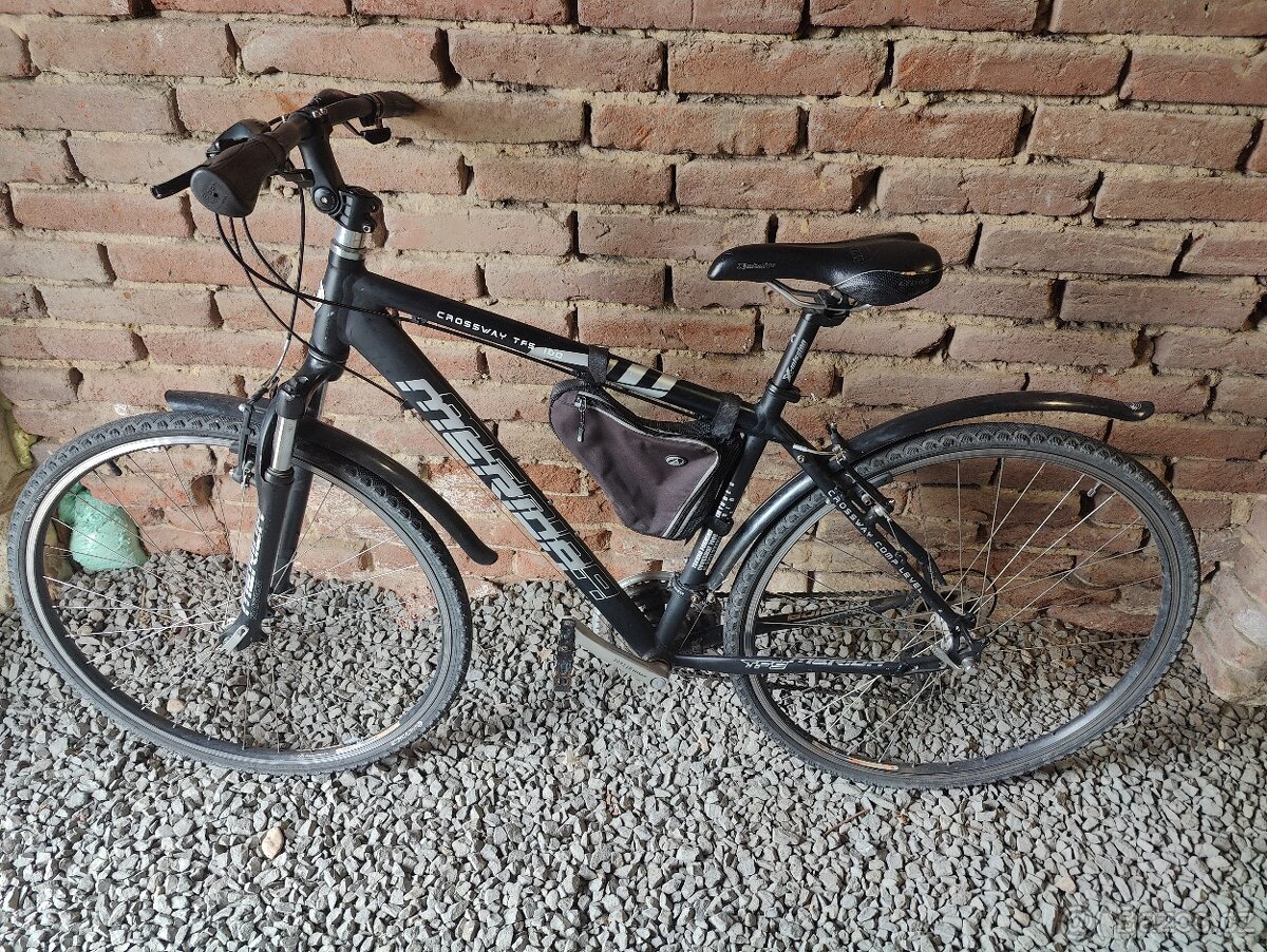 Trekové kolo Merida - 2