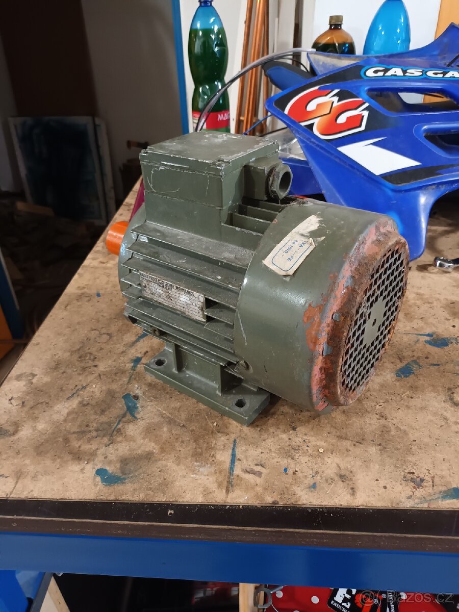 Nepoužitý Elektromotor Mohelnice 1,1kW - 2