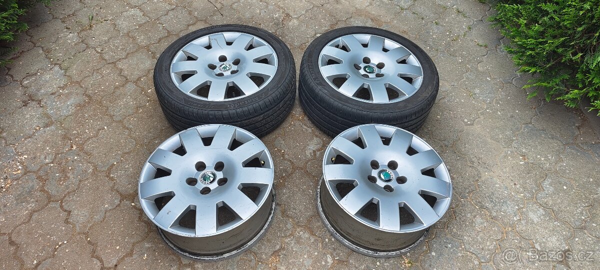sada alu disků 4ks kol 5x112 R17 škoda Superb 1 bez pneu - 2