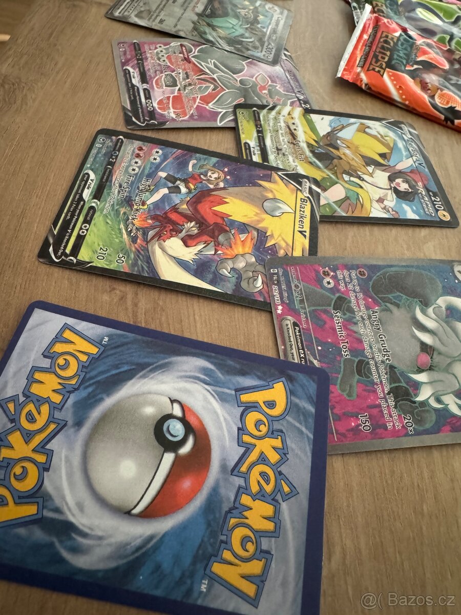 Pokémon TCG - karty Cosmic Eclipse - 2