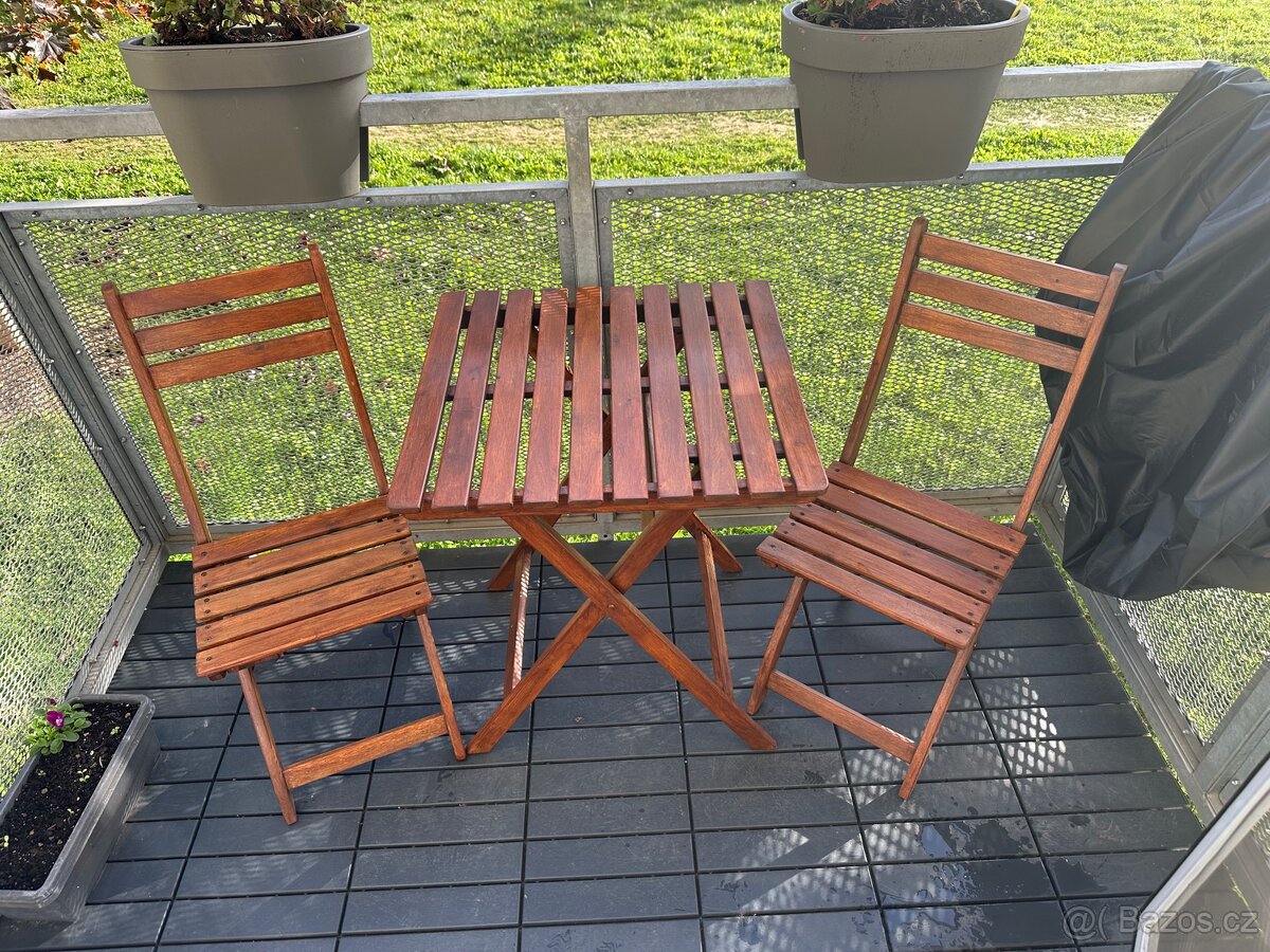 Prodám balkonový set (stůl + 2 židle) - 2