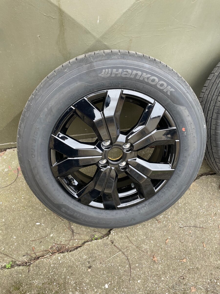 Dacia Mahalia kola + letní pneu Hankook - 2