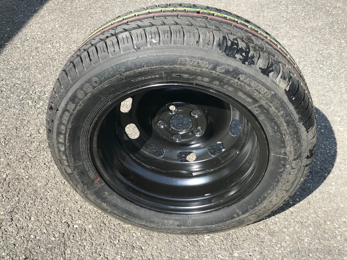 Škoda Octavia 1.9TDI 66kw - rok 2005 - original rezerva - 2