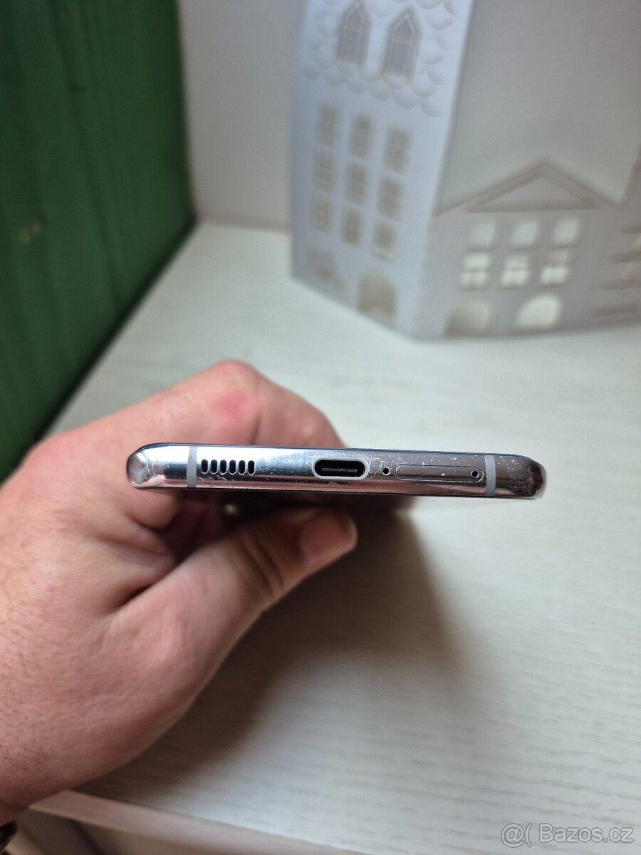 Samsung Galaxy S21+ - 2