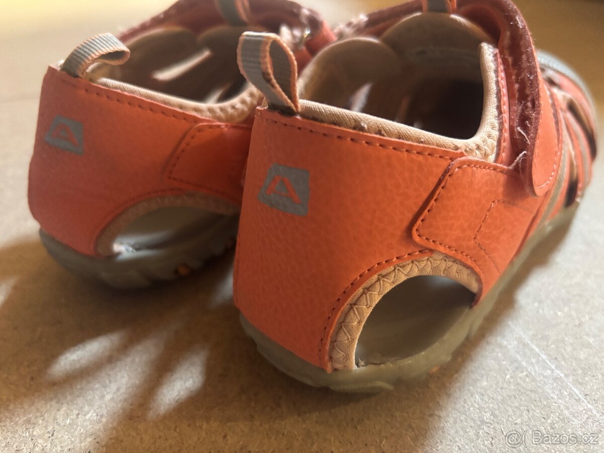 Sandále Alpine Pro vel. 37 - 2