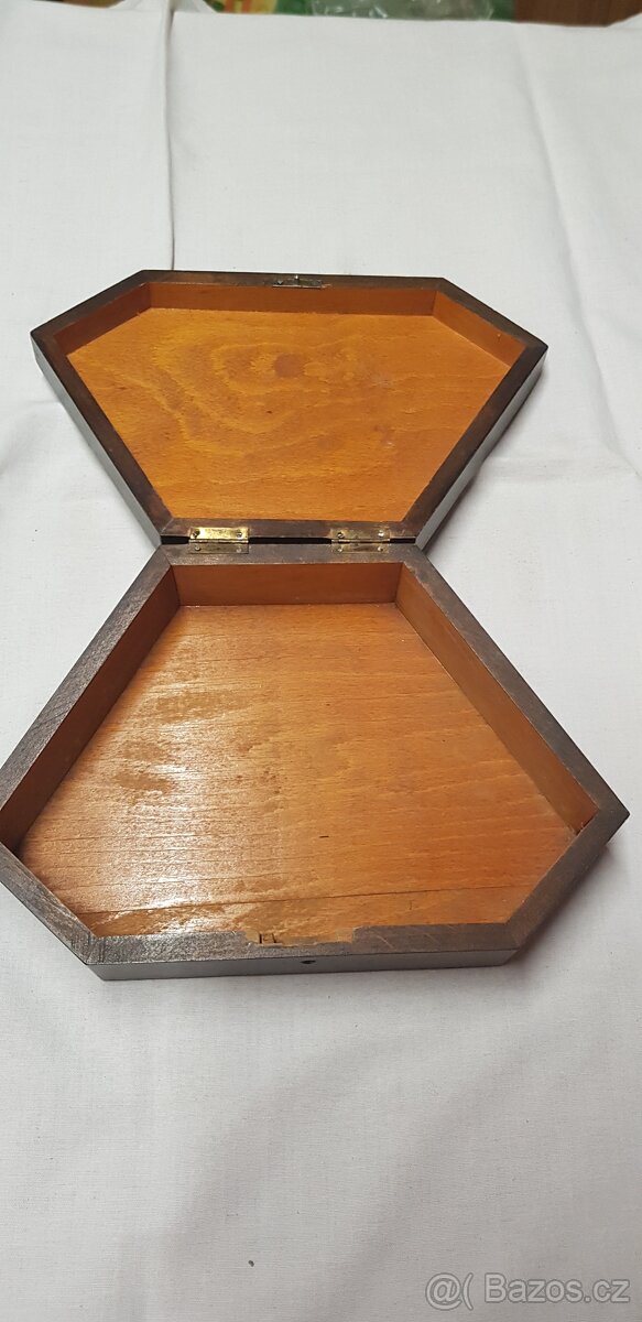 Prodám dřevěný krabíčky na doutníky - 2