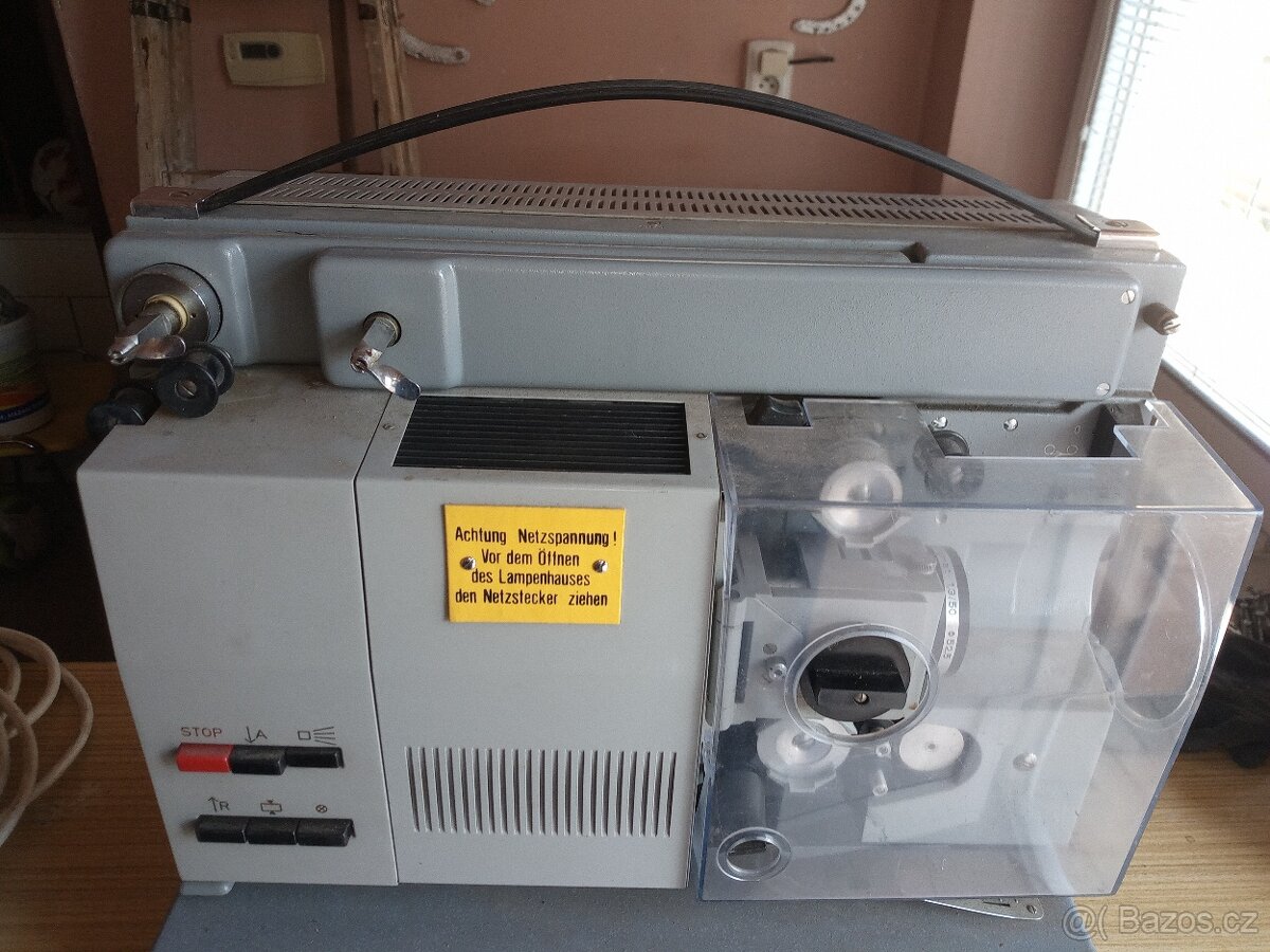 ((( PROMÍTAČKA MEOPTA ))) - 2