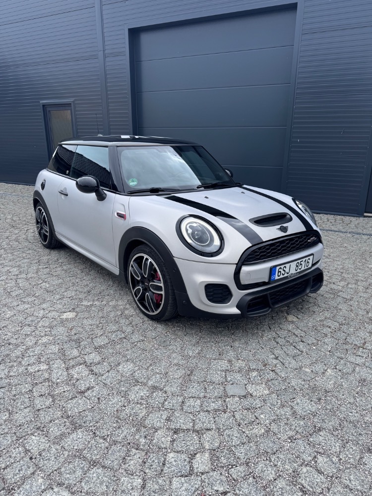 Mini Cooper JCW F56 - 2