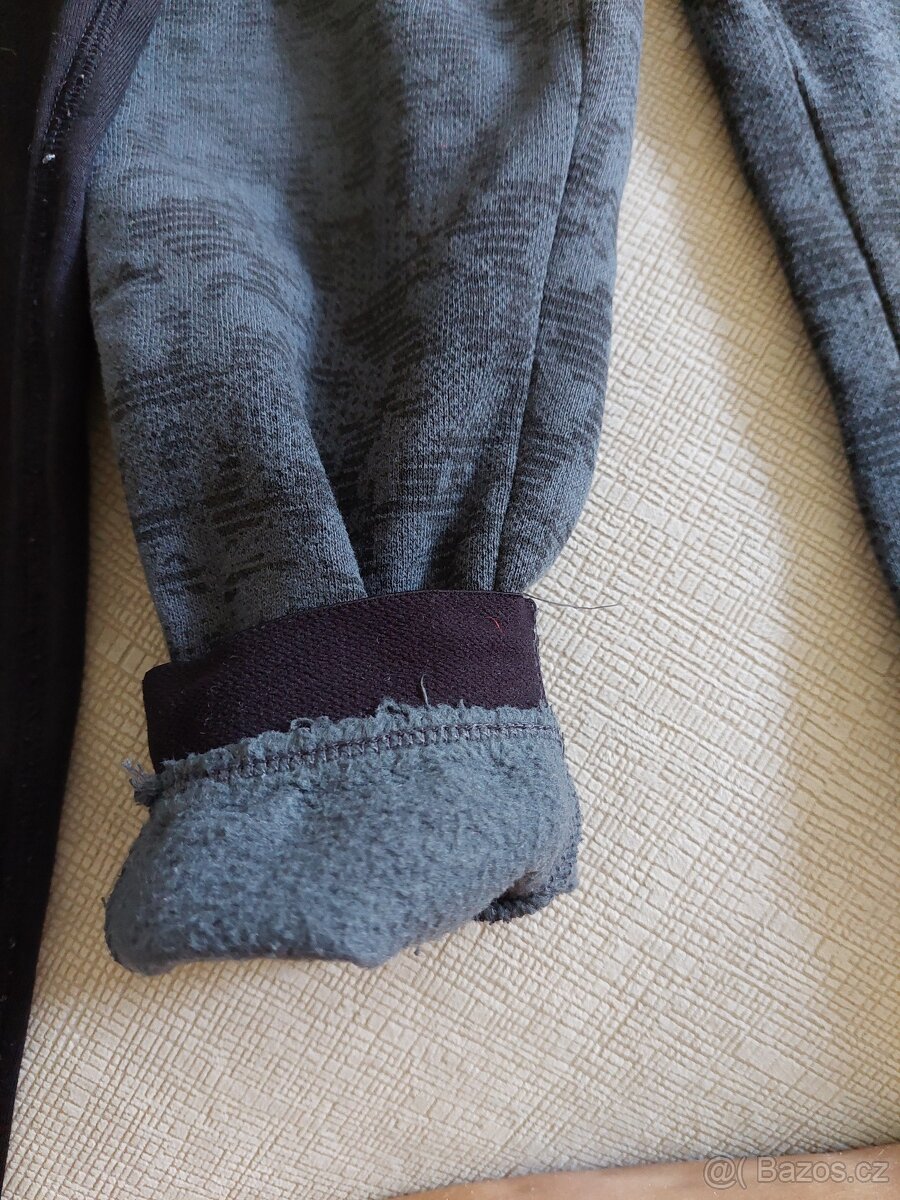 2x sportovni teplaky vel. 6let - 2