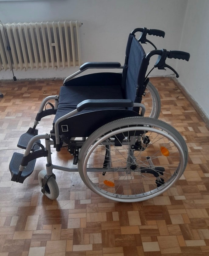 Invalidní vozik - 2