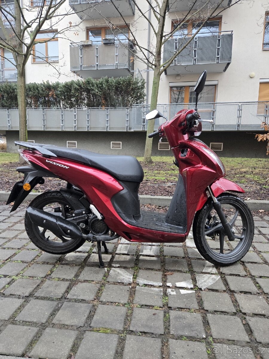 Honda Vision 110 - 2