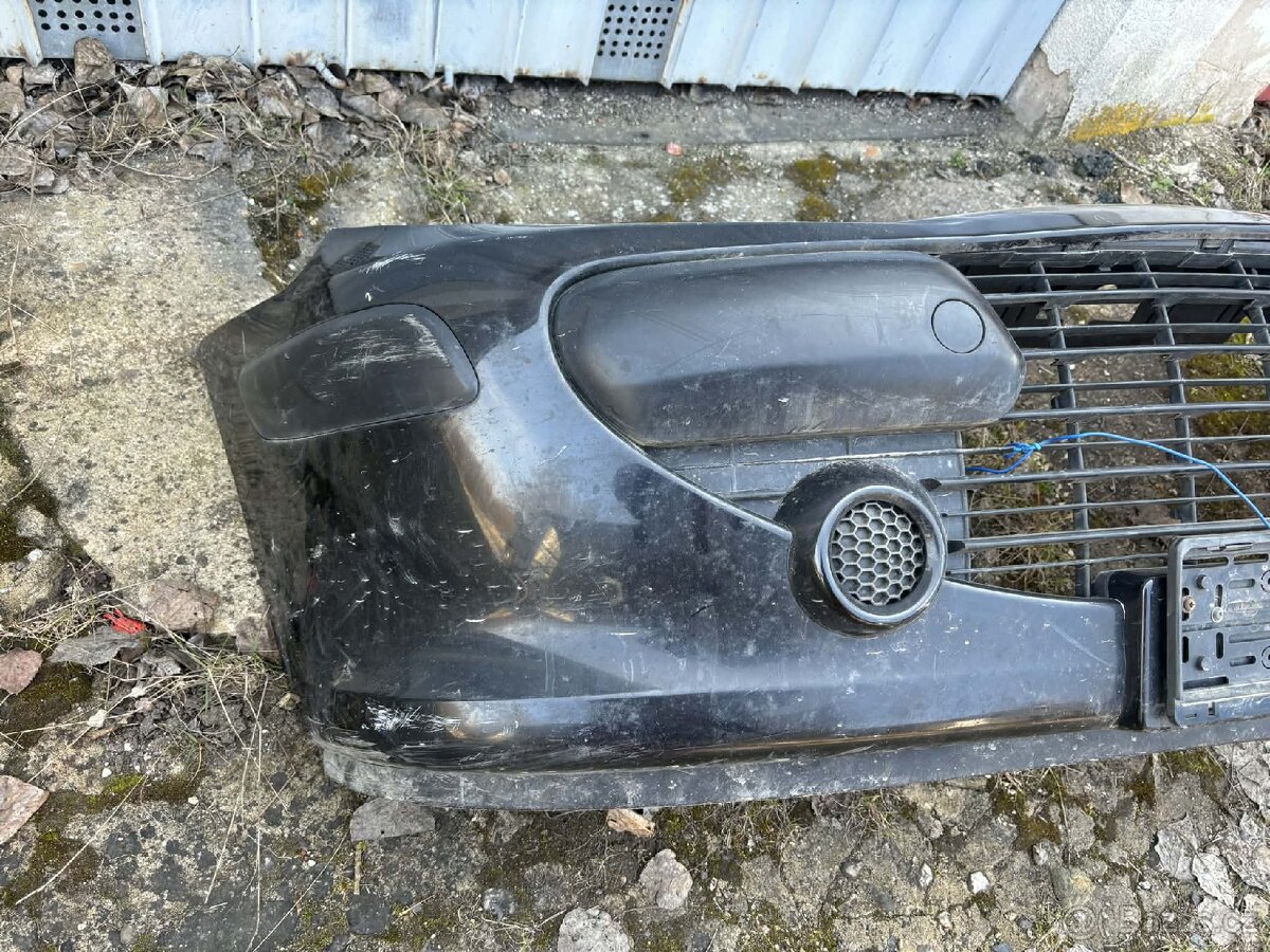 Prodám přední nárazník Peugeot 307 - 2