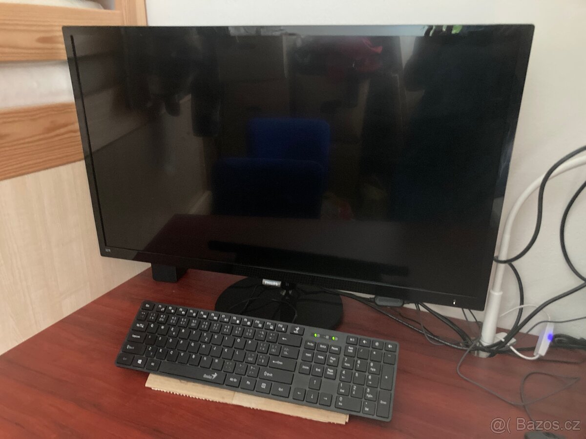 i3 gen 12 / 16GB / 2TB NVMe, Win 11 + 32” Phillips - NOVÉ - 2