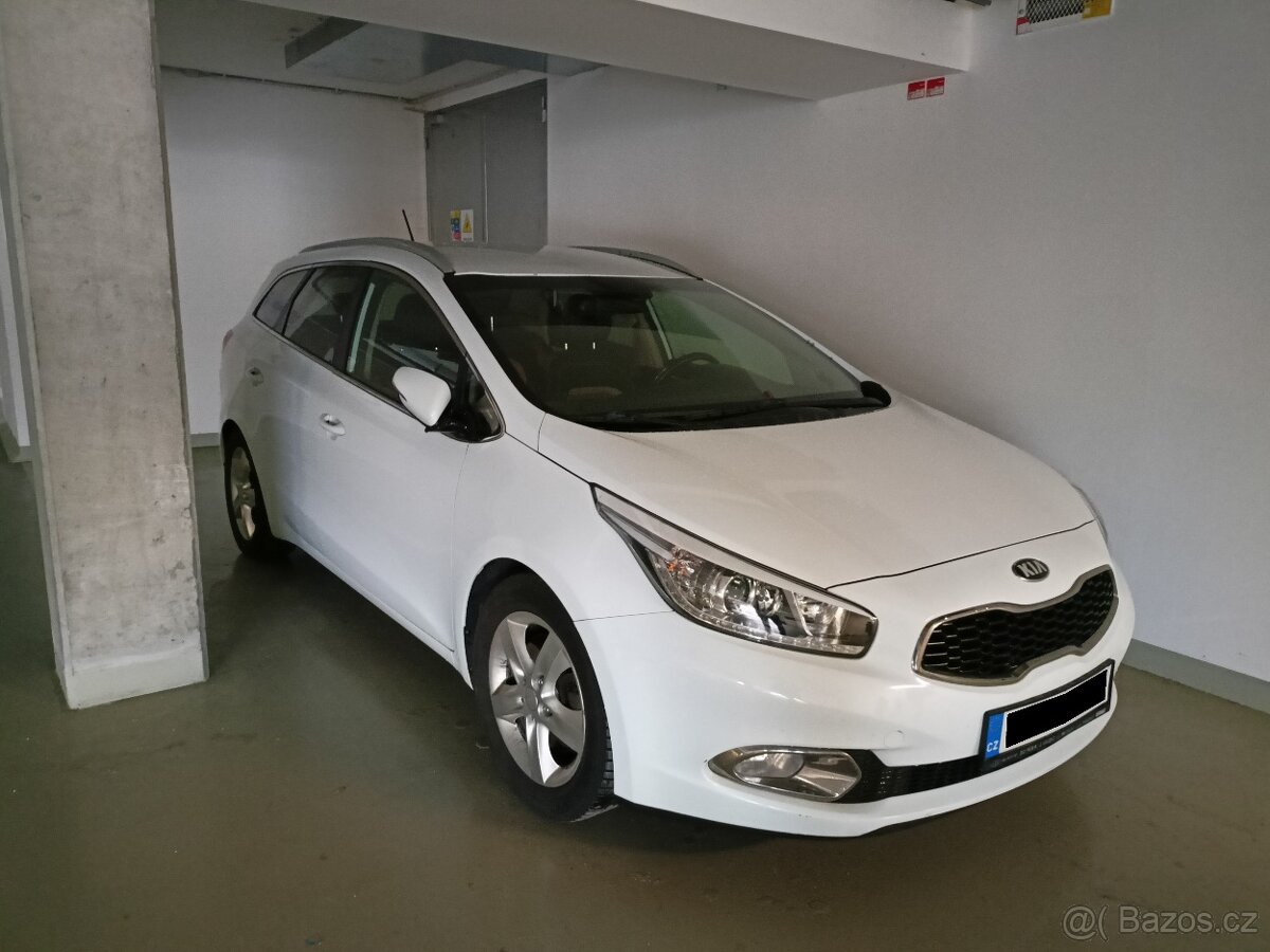 Kia Ceed 1.6GDi, 99kW, Exclusive, Nové ČR - 2