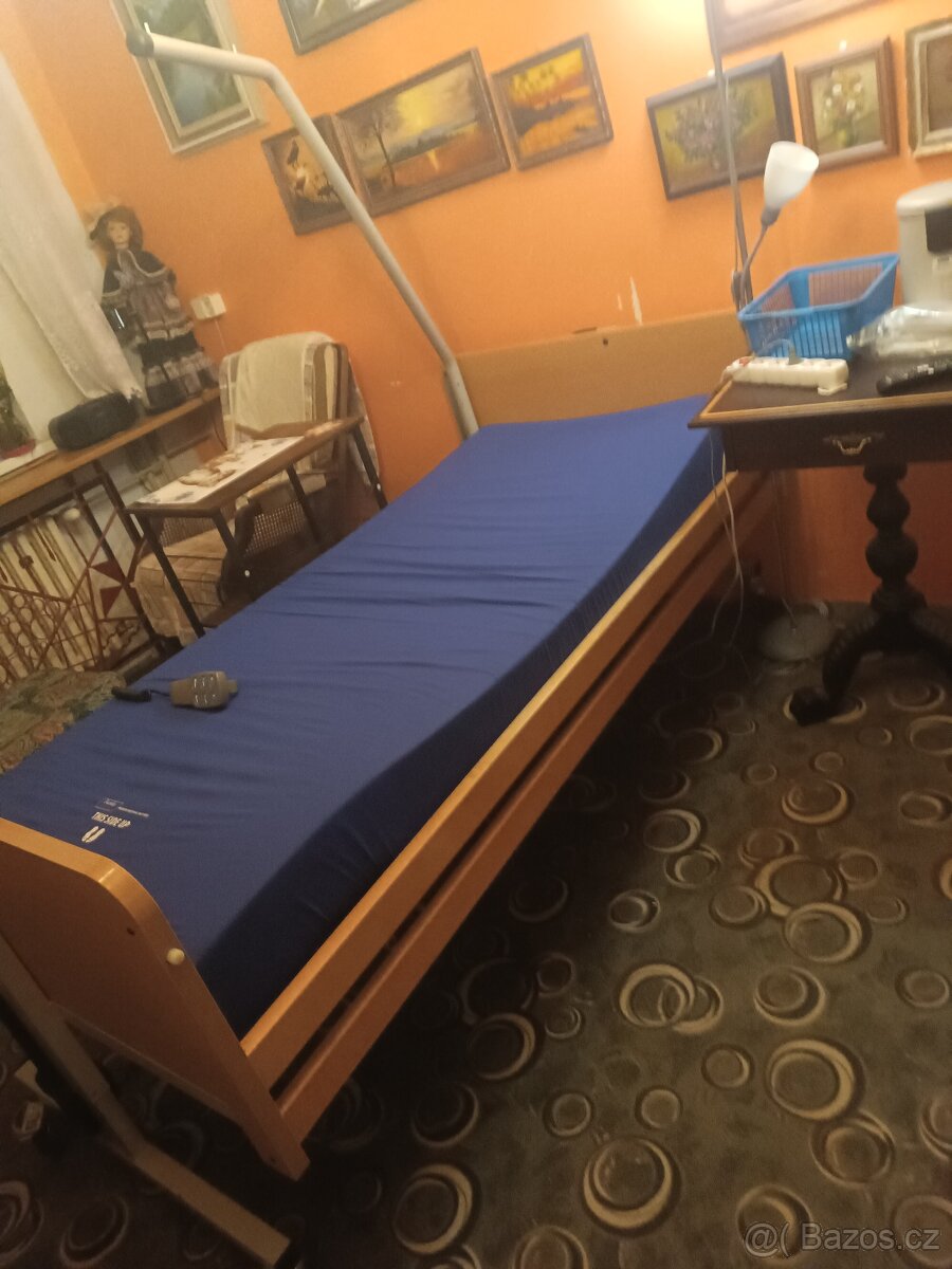 Zdravotní polohovací postel - 2