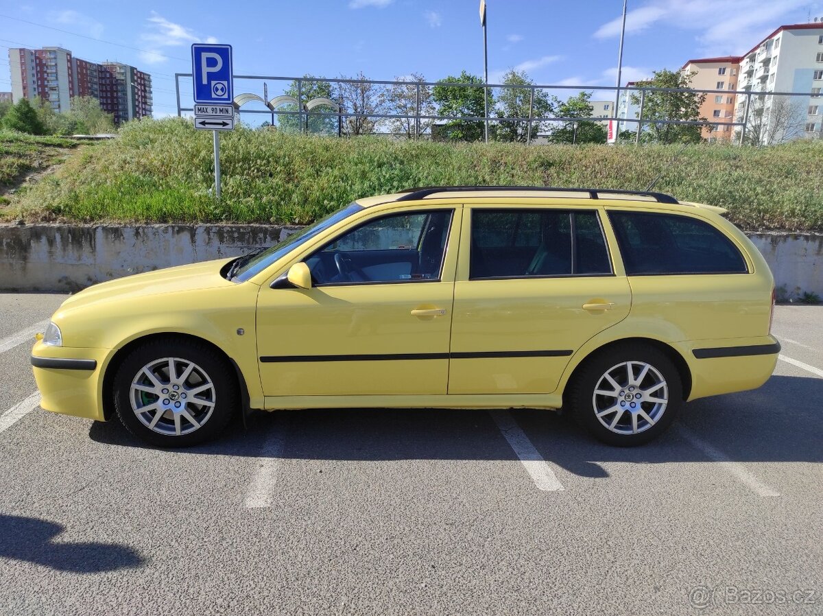 Octavia RS 1.8T combi - sběratelský kus - 2