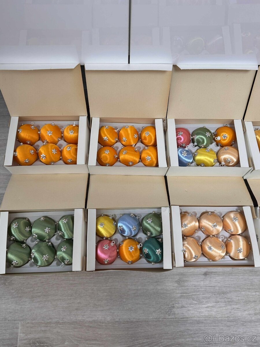 Staré Vánoční kouličky / ozdoby ( NOVÉ - nález) - 2