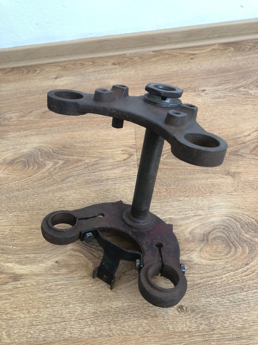 PRODÁM ORIGINÁLNÍ DÍLY NA JAWA ČZ 175/ 356 - 2