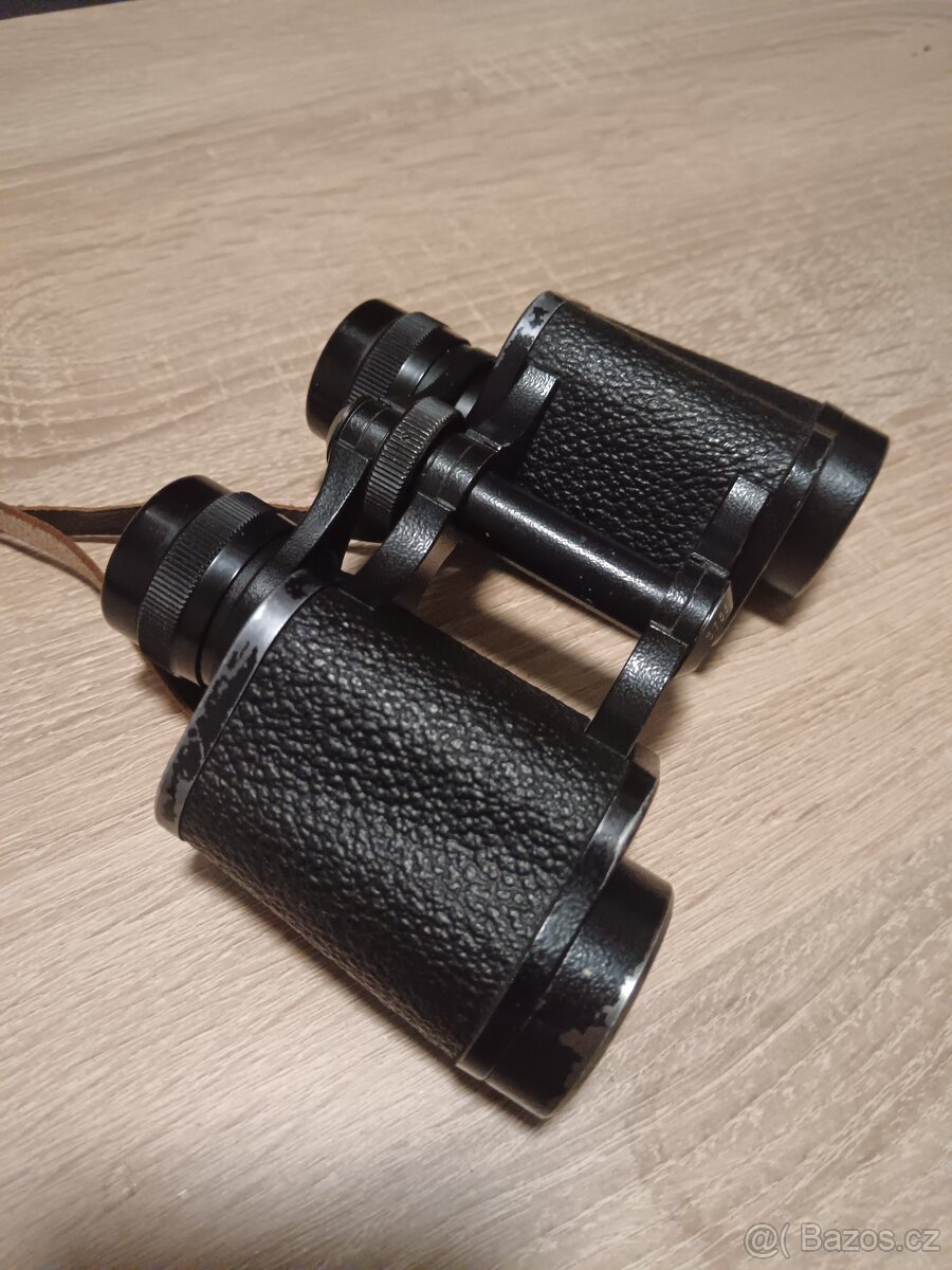 Kvalitní dalekohled Carl Zeiss 8x30 po servisu - 2