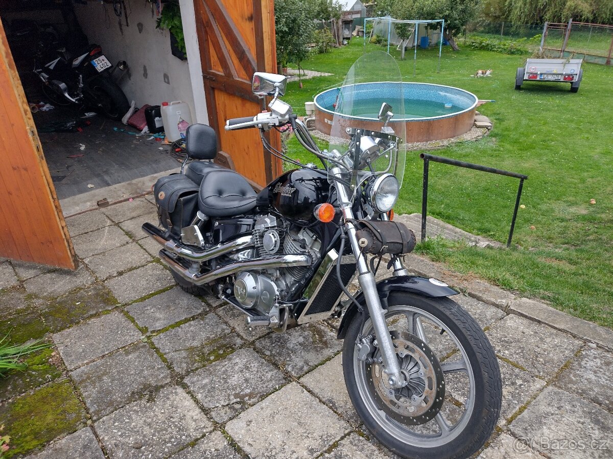 Honda vt 1100 shadov - 2