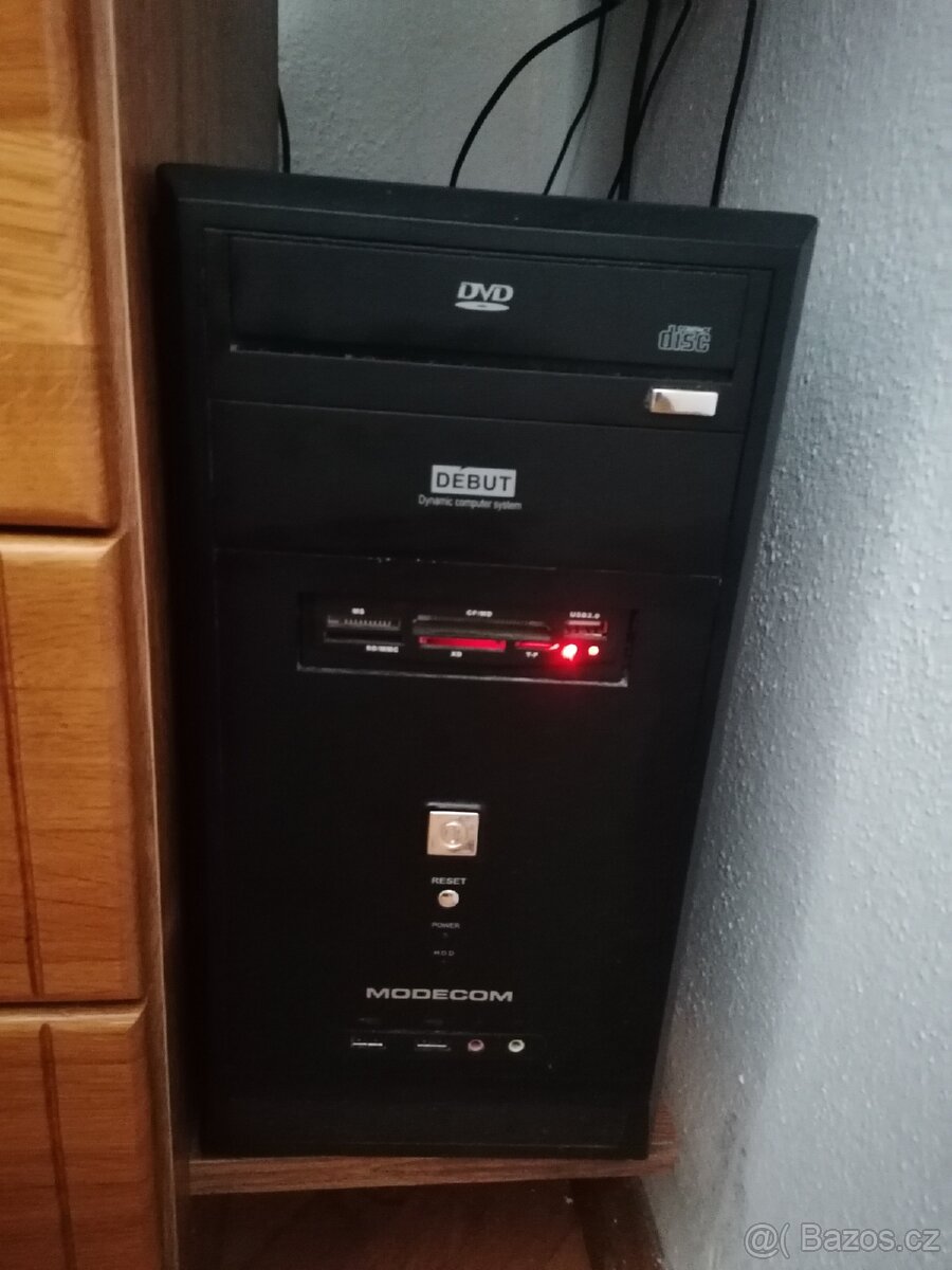 Stolní počítač - 2