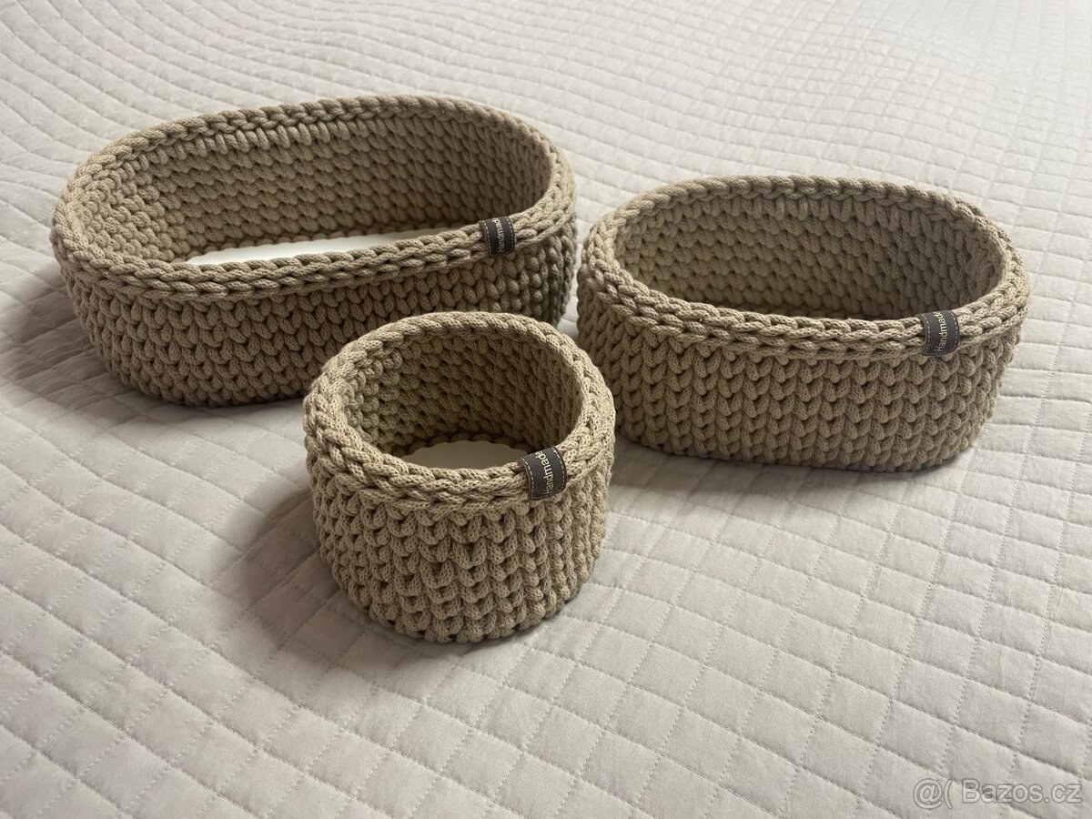 Háčkované košíky - 2