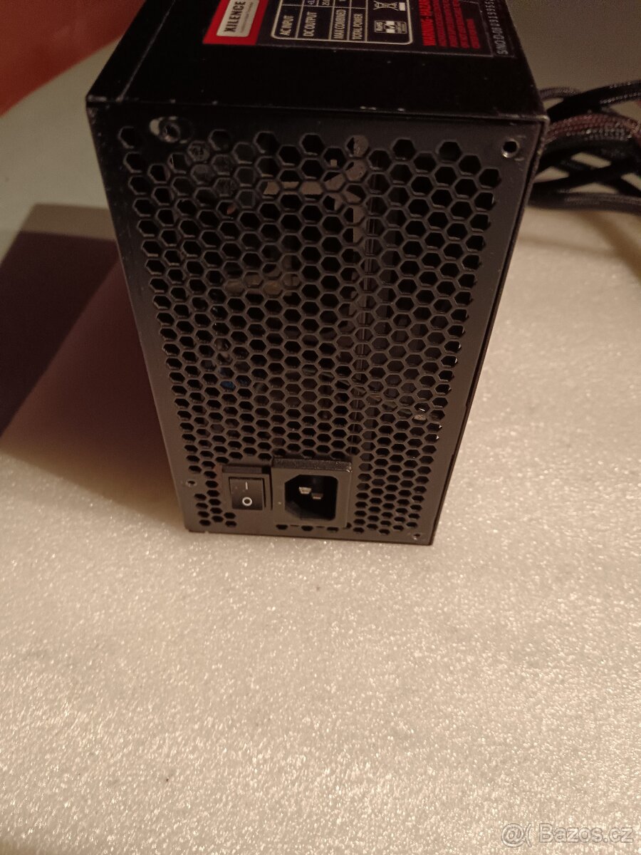 Pc zdroj XIlence 600W - 2