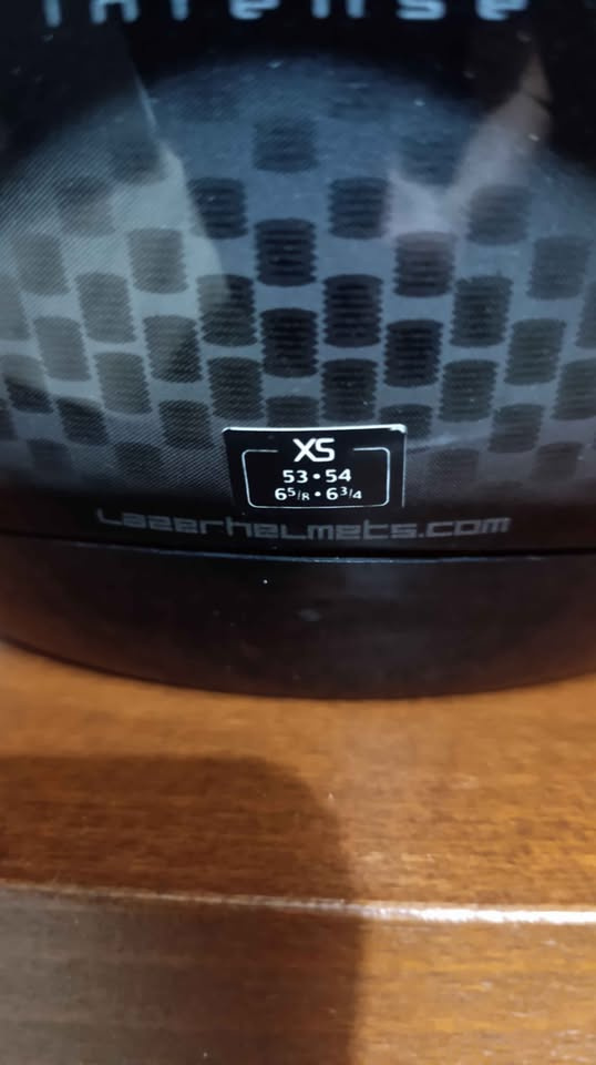 Integrální přilba Lazer vel.XS - 2