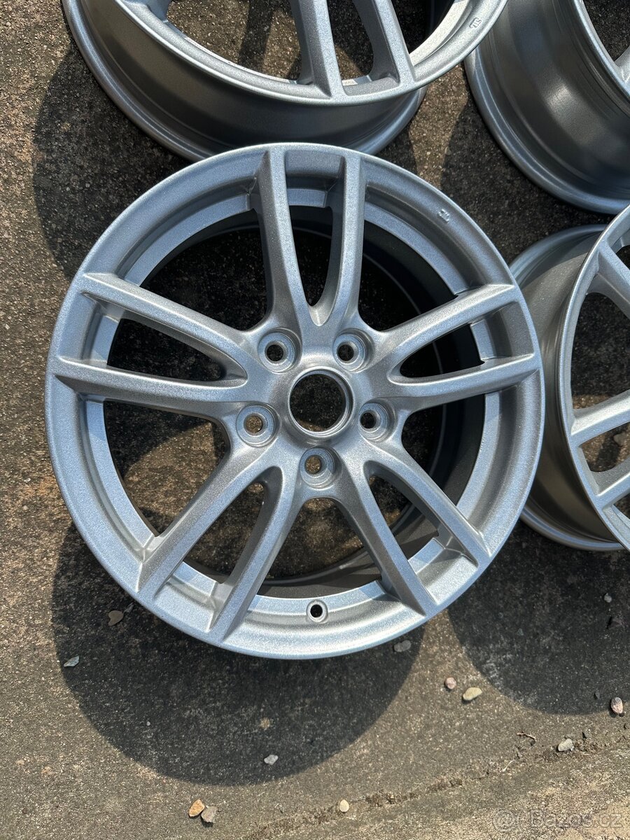 Mazda mx5 NC kola - 2