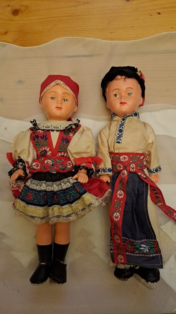 PANENKY ČESKÉ KROJOVANÉ VELKÉ - 2