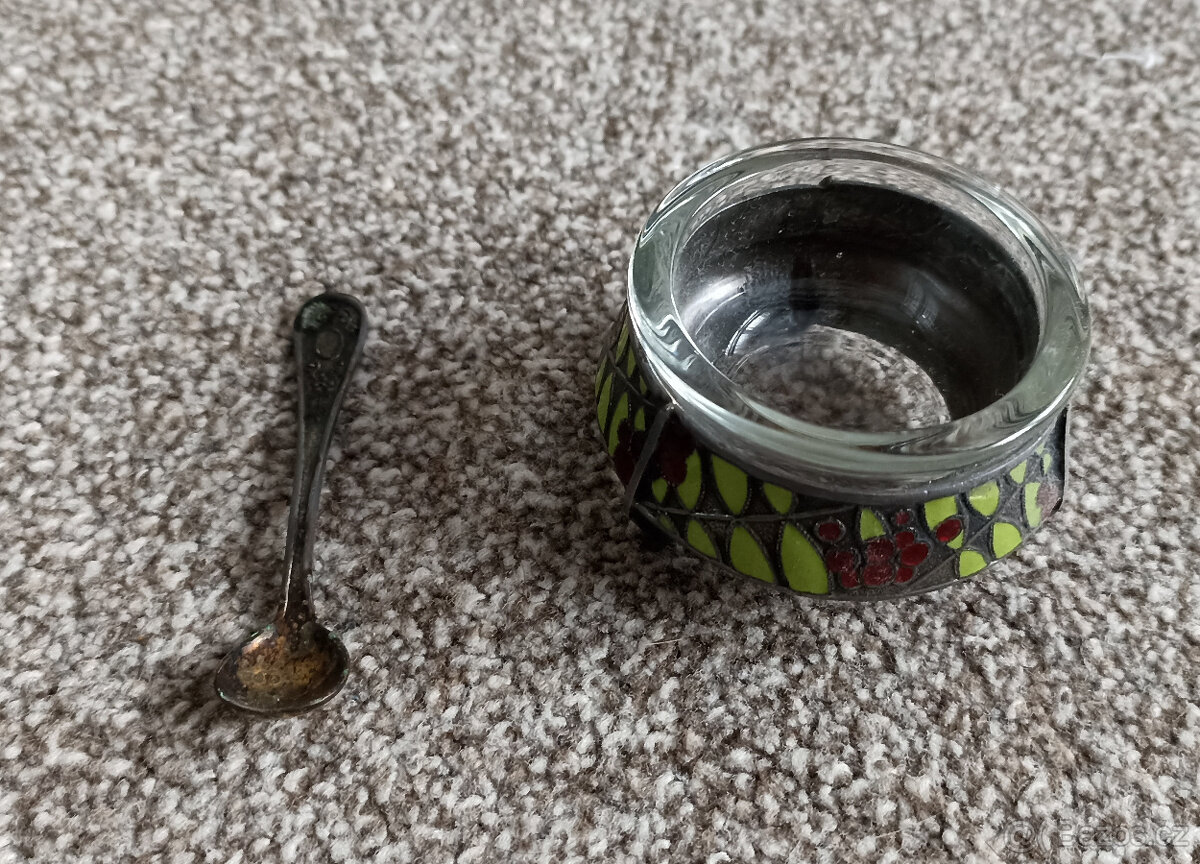 Miska na kaviár se lžičkou, SSSR - 2