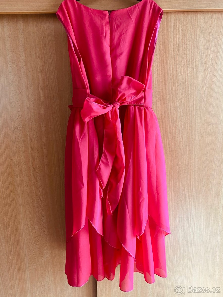 dívčí šaty 10-12let - 2