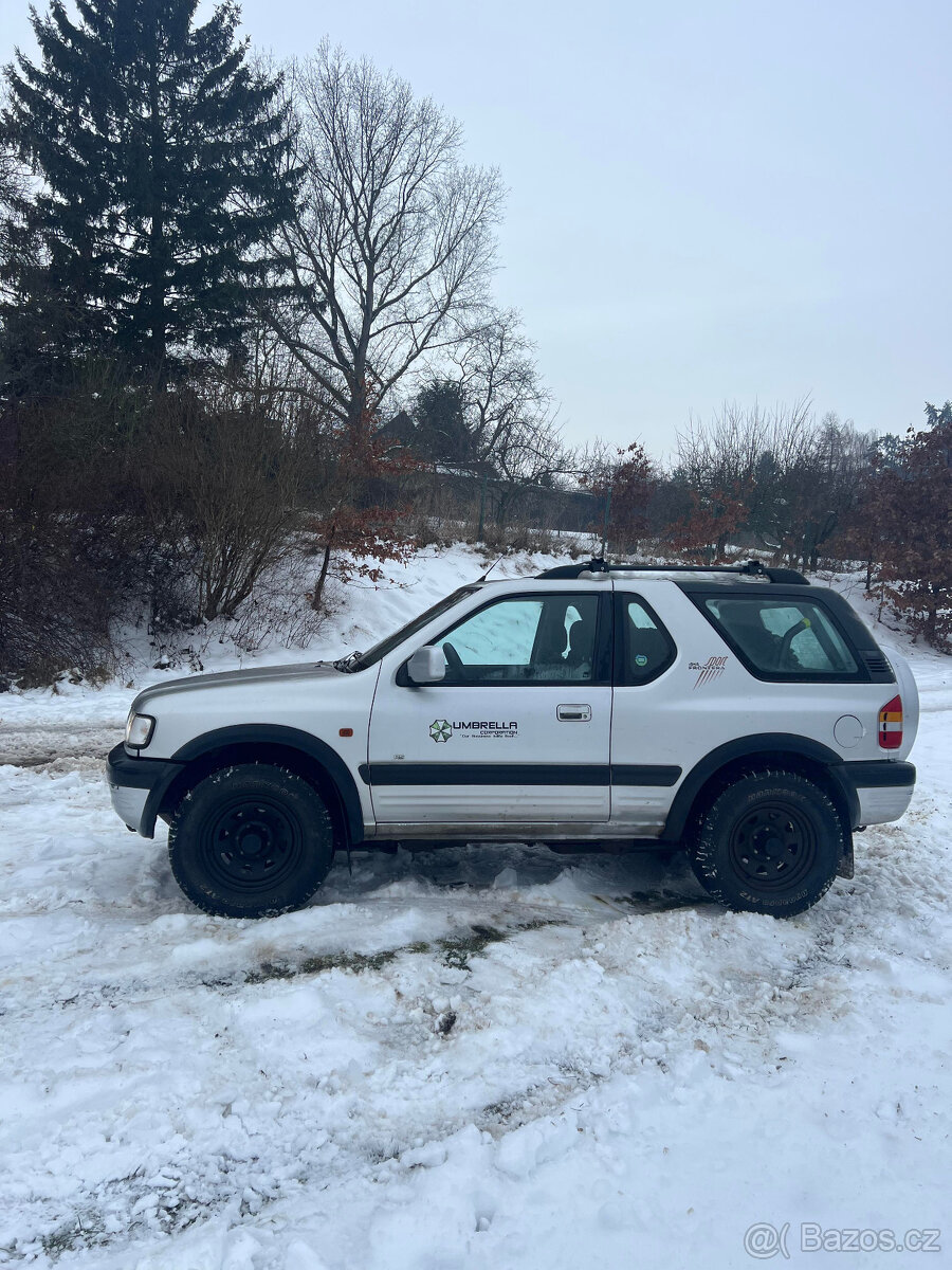 Opel Frontera 2.2DTi 85kW, Nová STK - 2