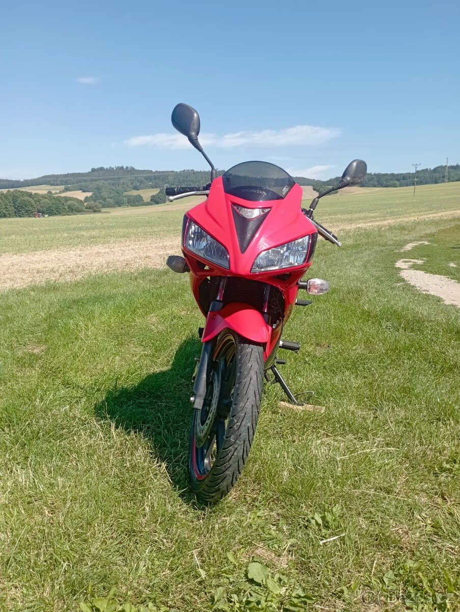 HONDA CBR 125R - 2
