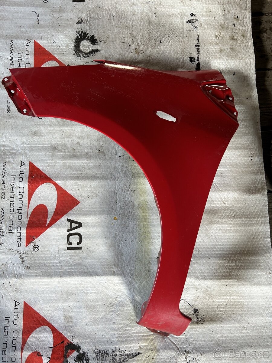 Blatníky Toyota Yaris - 2