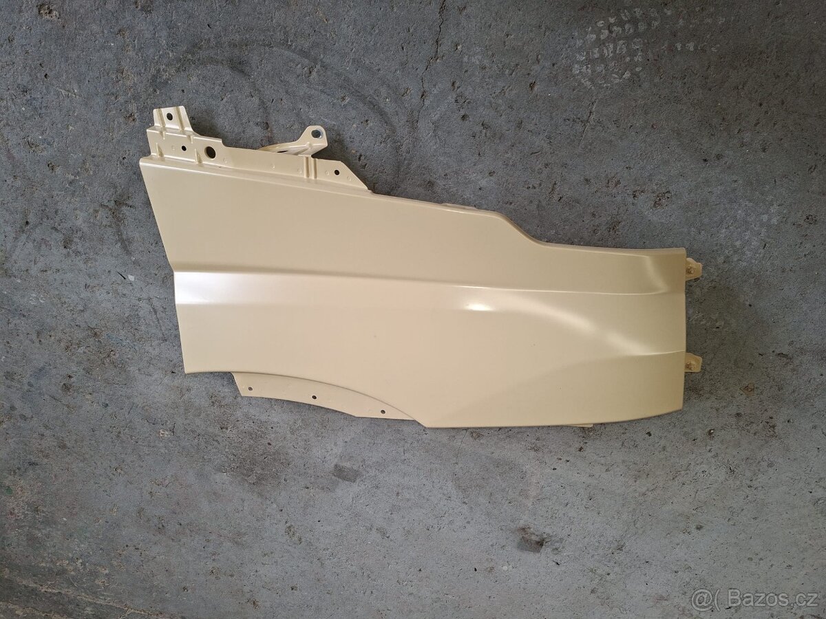 IVECO DAILY – BLATNÍK PRAVÝ PŘEDNÍ - 2