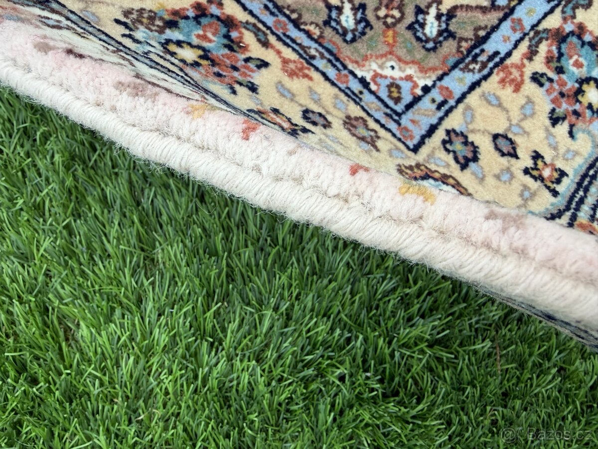 Koberec 300x80 nove - 2