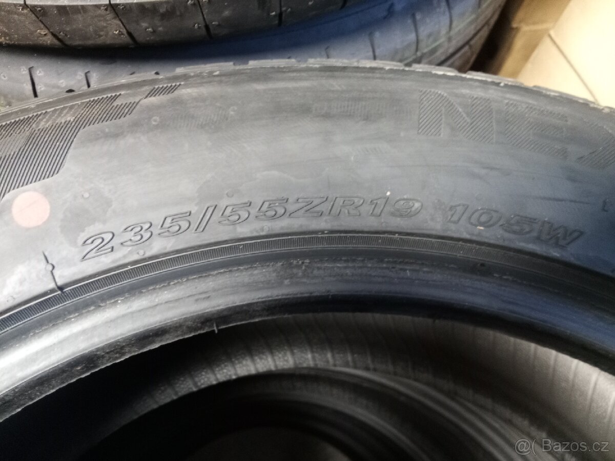 235/55 R19 XL Nové Nexen DOT 25 - 2