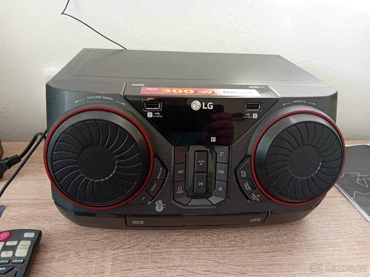 Mikro věž LG - 2