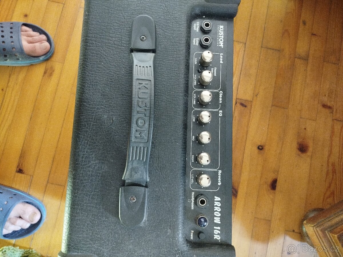 Kytarové kombo Kustom - 2
