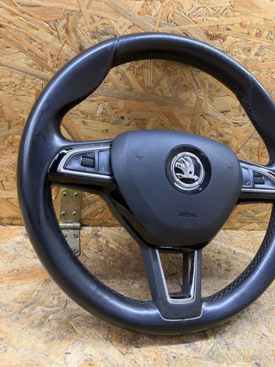 Volant Skoda Octavia 3 2013-2017 - 2