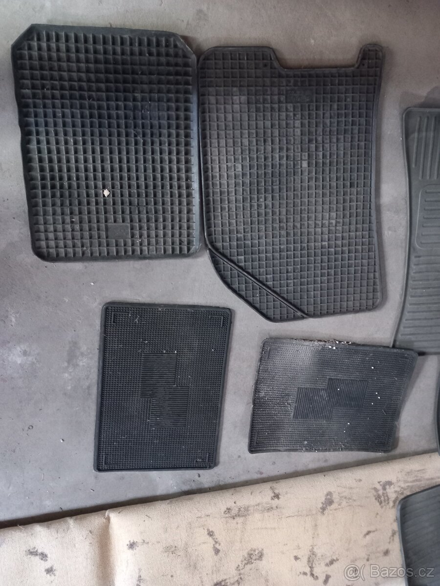 auto koberce, plastová vana - 2