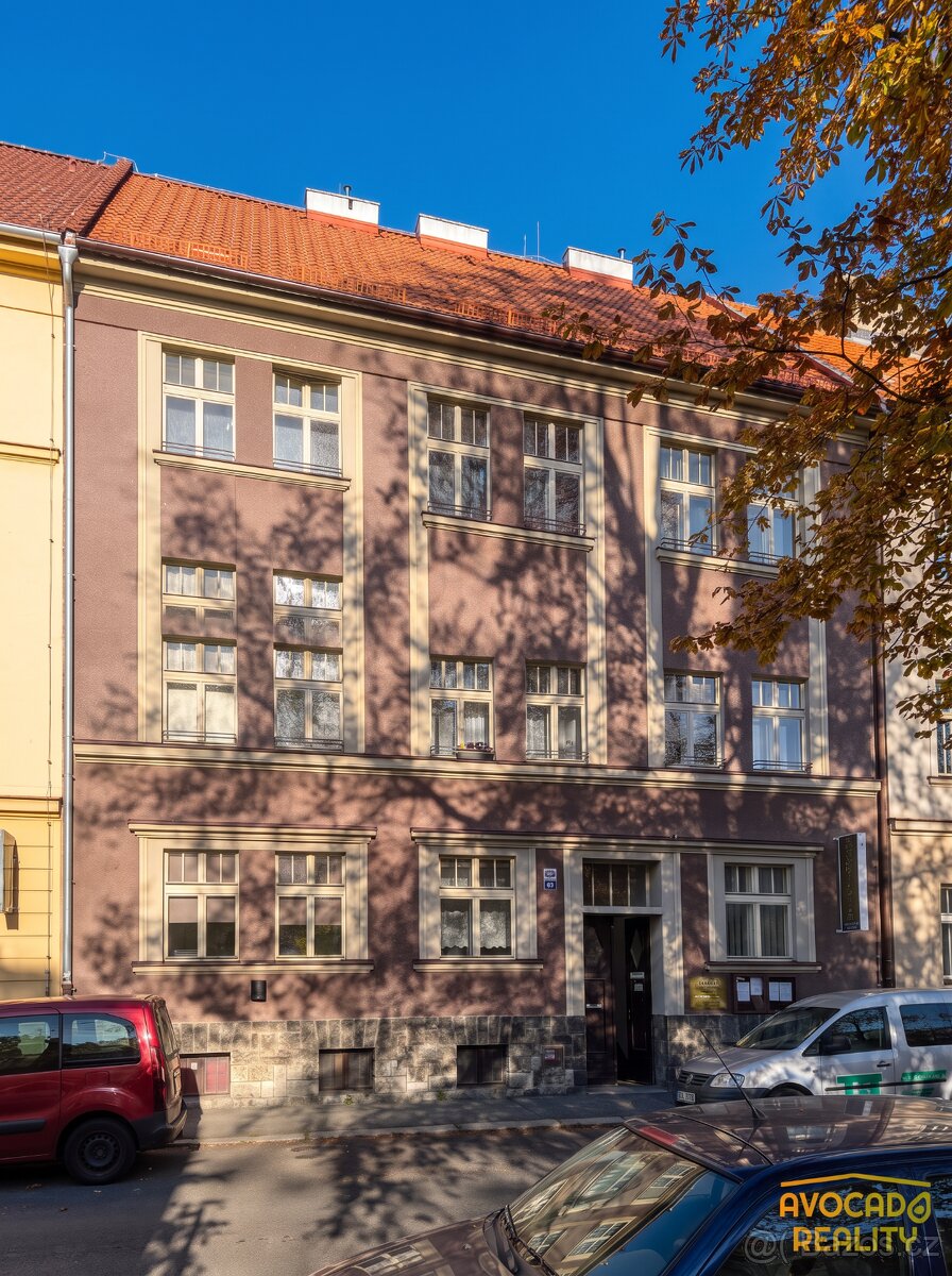 Unikát - bytová jednotka + kancelář - 2