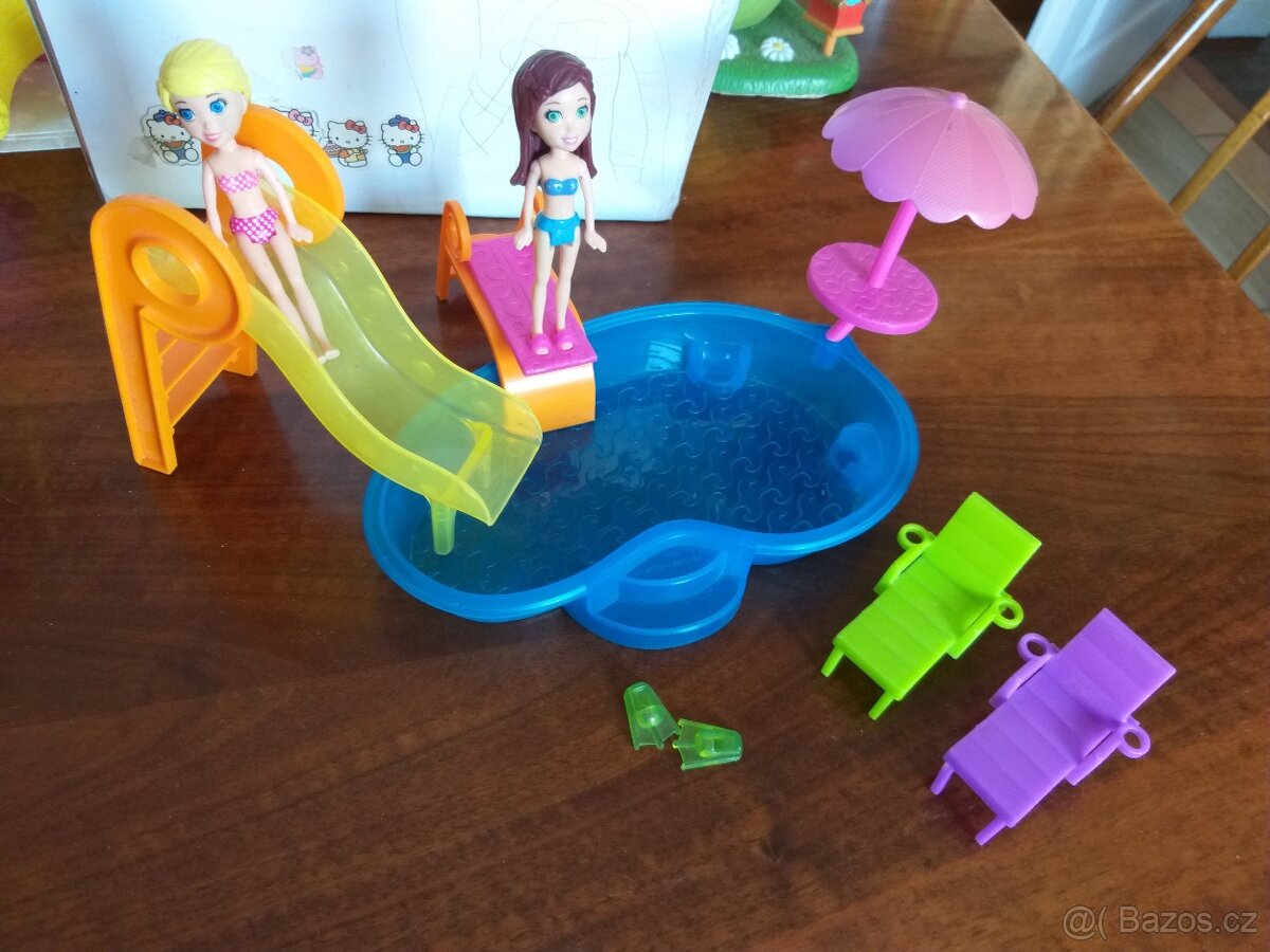 Polly pocket u bazénu - 2