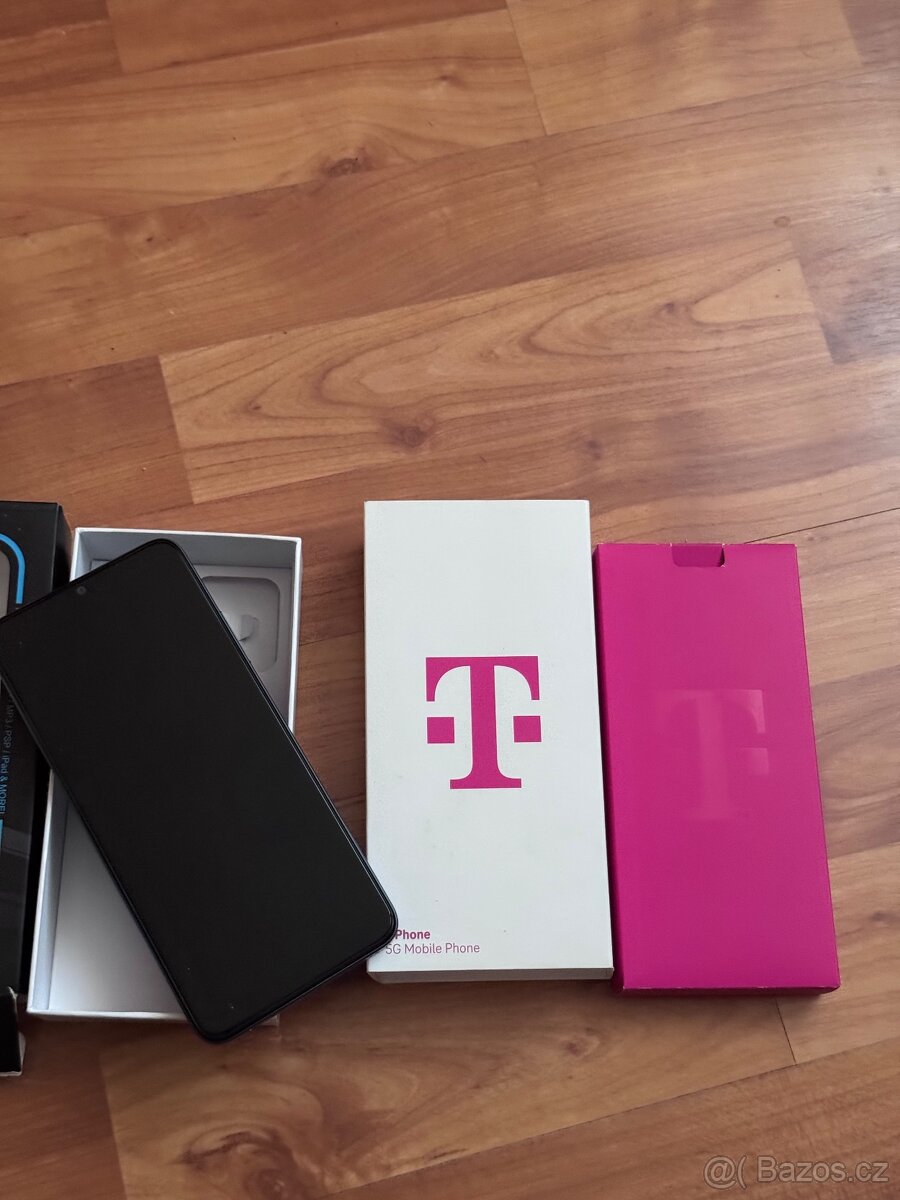 Mobil a nova powerbanka 13000mAh - 2