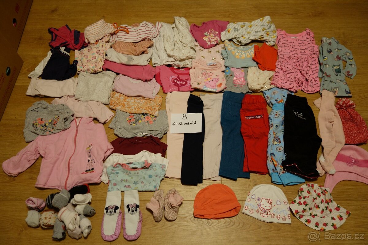 Dětské oblečení, 6-12 měsíců - 2
