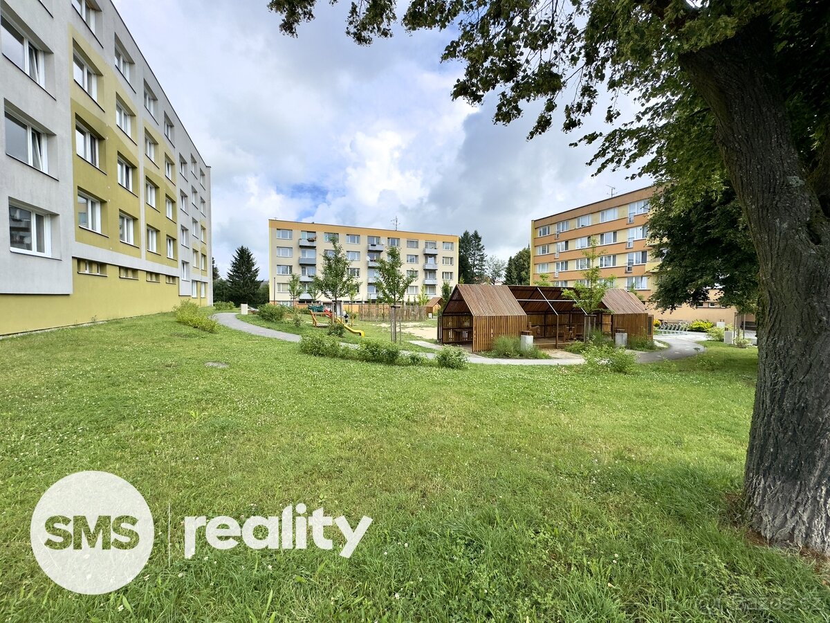 Prodej bytu 2+1 s balkonem, 62 m2, Nová Bystřice - 2