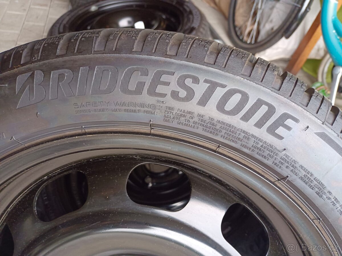 4x plechové disky 4x108 + nové zimní pneu 195/55 r16 - 2