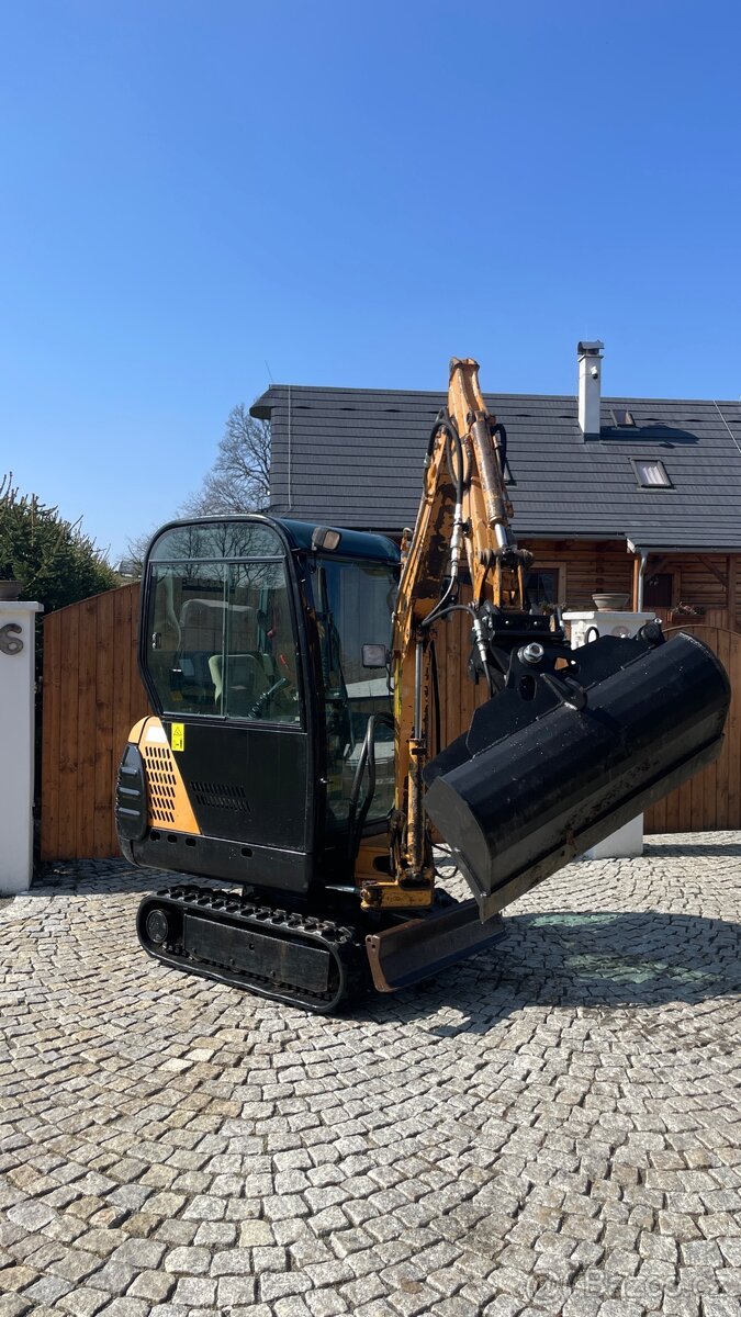 PRONÁJEM - MINIBAGR / MINIRYPADLO CASE 15 - 2