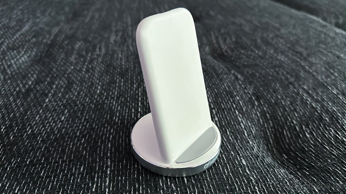 Bezdrátová nabíječka Cellularline - 2